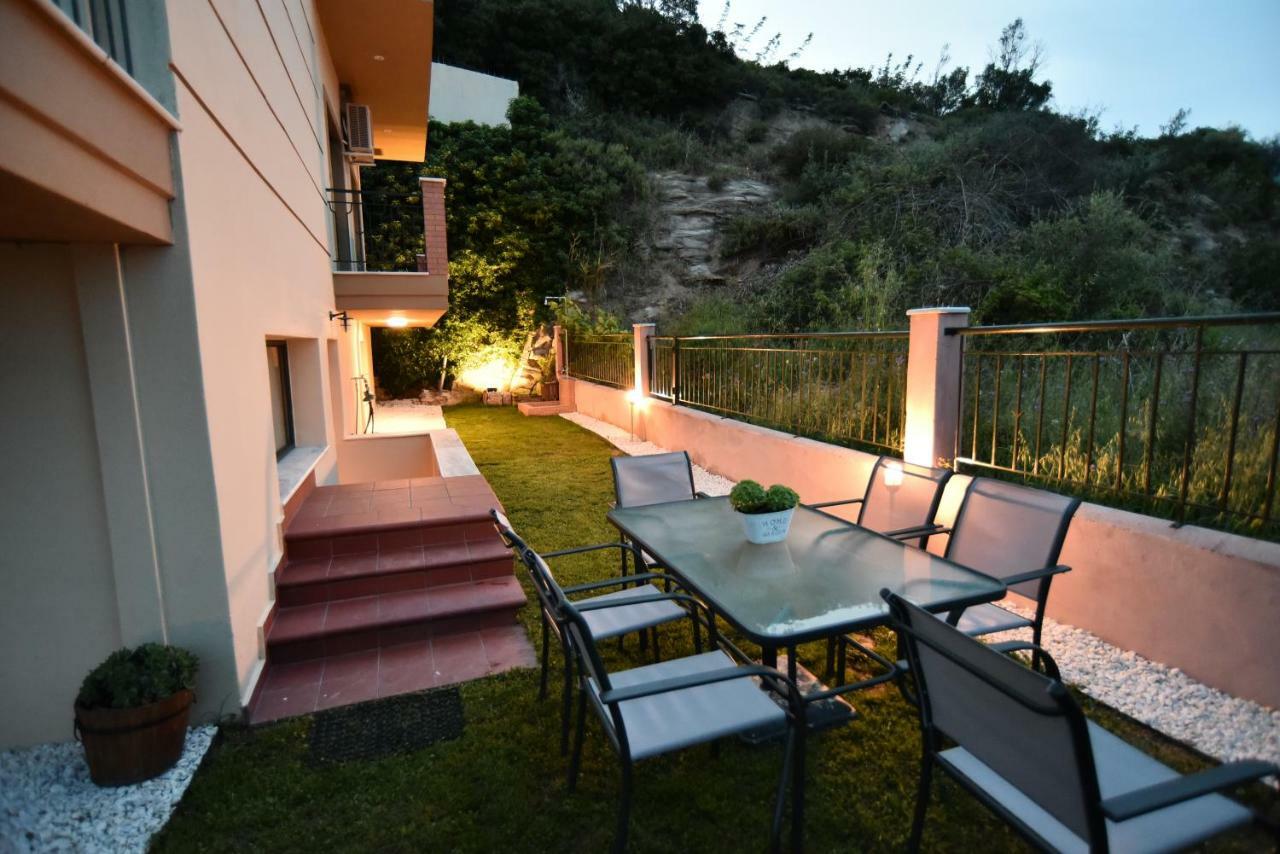 Villa Searockhouse à PalaiónTsiflíkion Extérieur photo